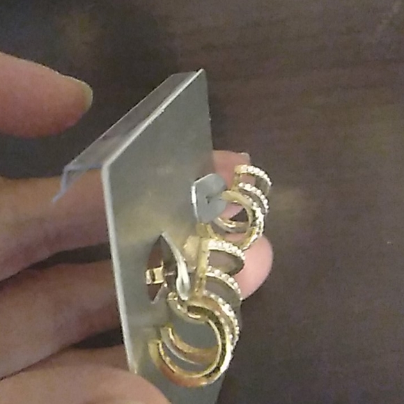 NWOT gold plated crawling jacket earrings - Picture 3 of 3